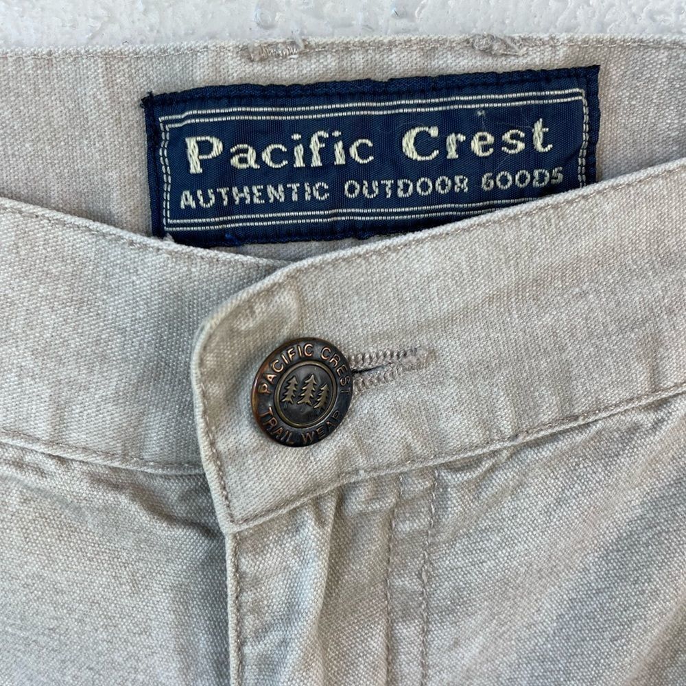 Pacific Creat Cargo Shorts Size 42 - Picture 2 of 5